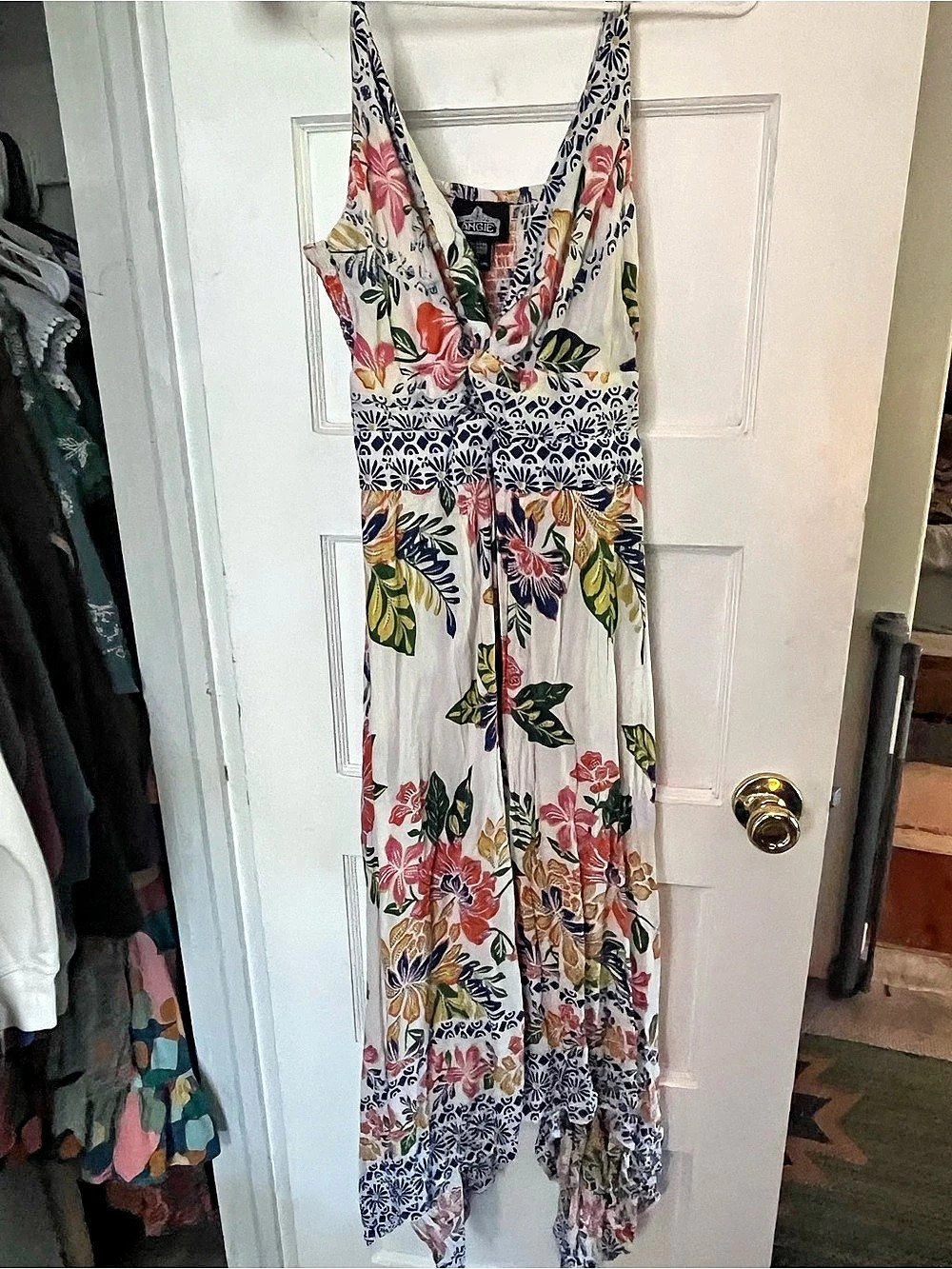 Angie Floral Maxi Dress in White & Blue Like New